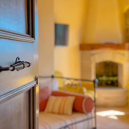 Borgo Belvederi - Country With Pool By Host Hero