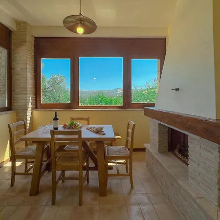 Borgo Belvederi - Country With Pool By Host Hero Camerino